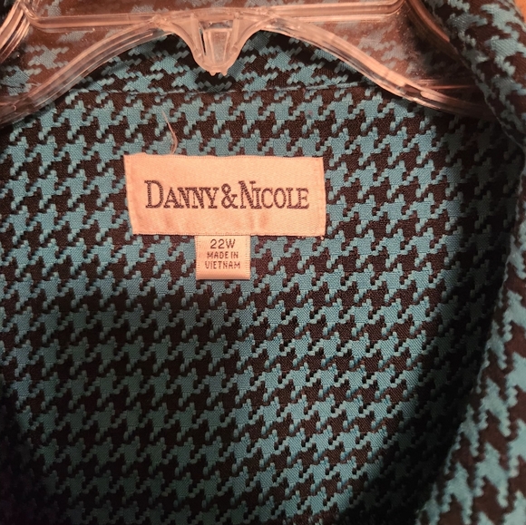 Danny & Nicole Houndstooth Suit Jacket - Picture 4 of 4